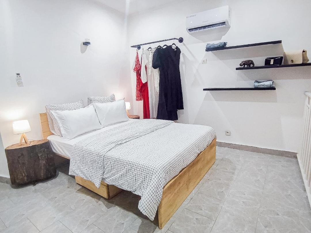 Duplex Mbote Brazzavile Бразавил Екстериор снимка
